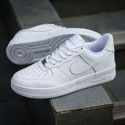 White Air Force 1 '07